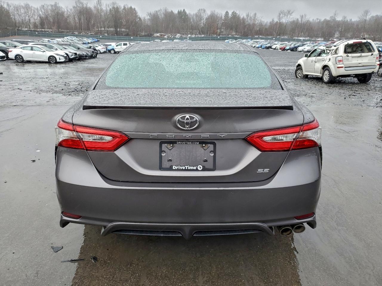 2018 TOYOTA CAMRY