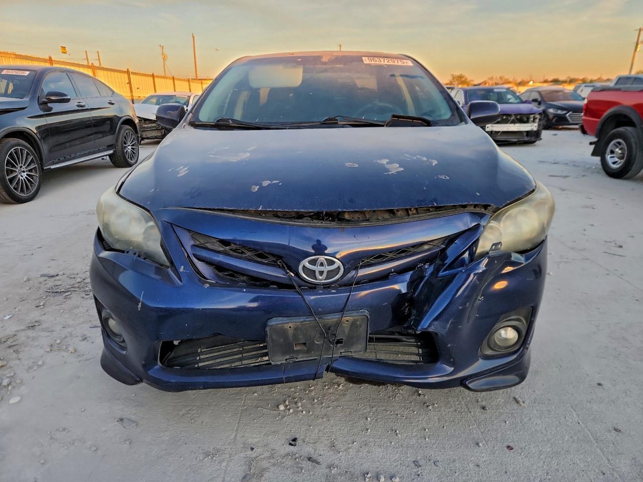 2013 TOYOTA COROLLA