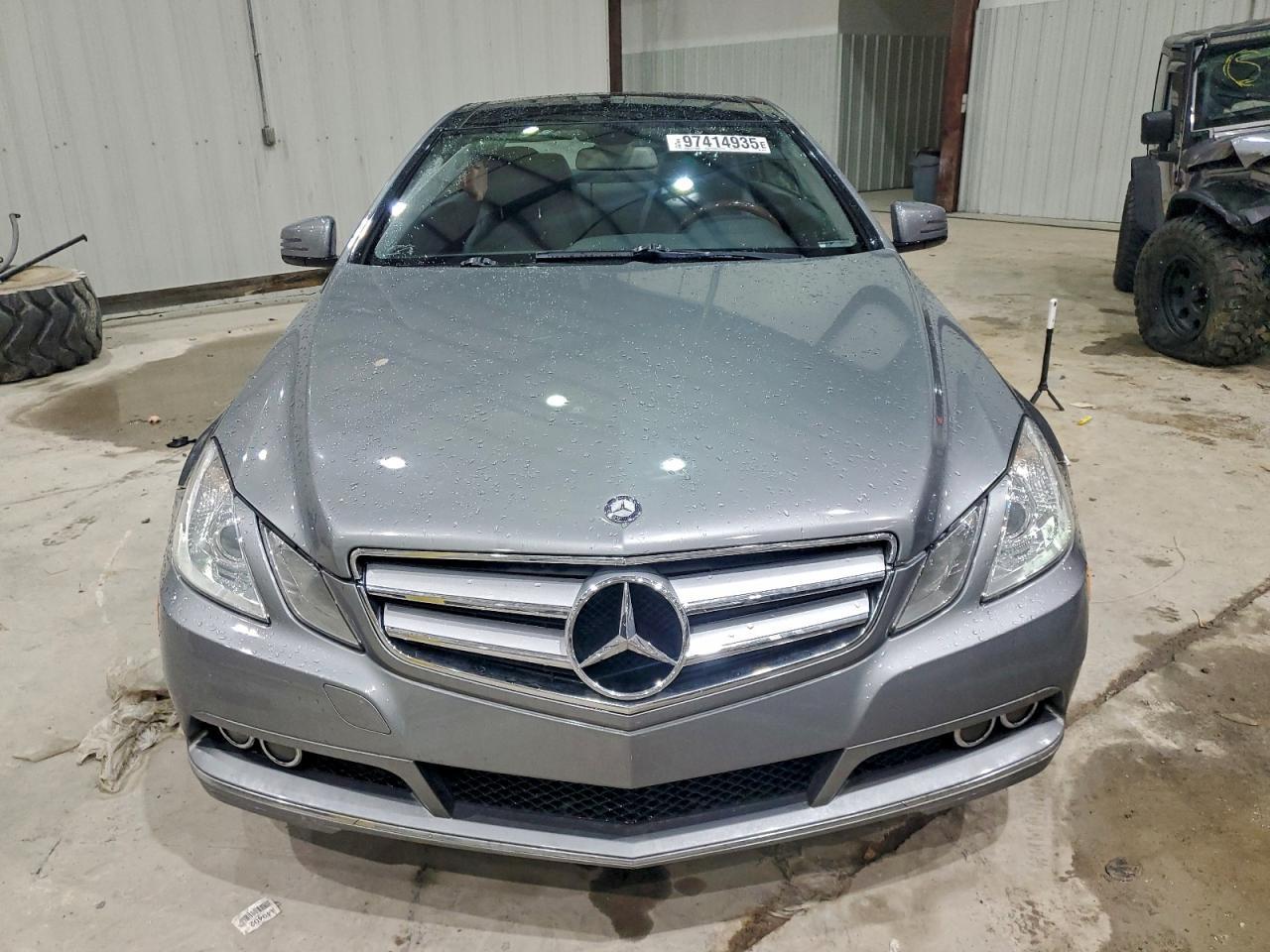 2011 MERCEDES-BENZ E-Class