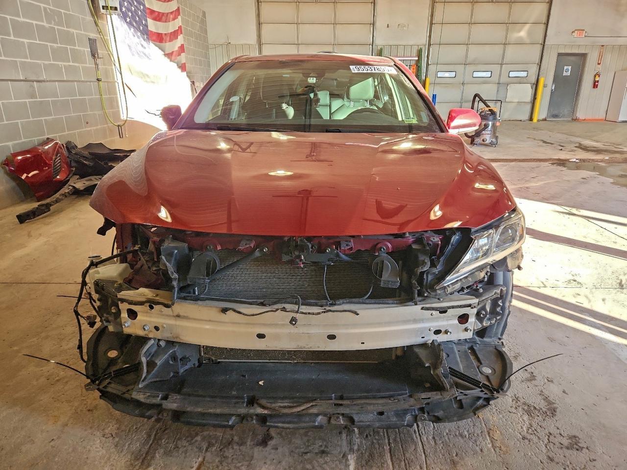 2018 TOYOTA CAMRY