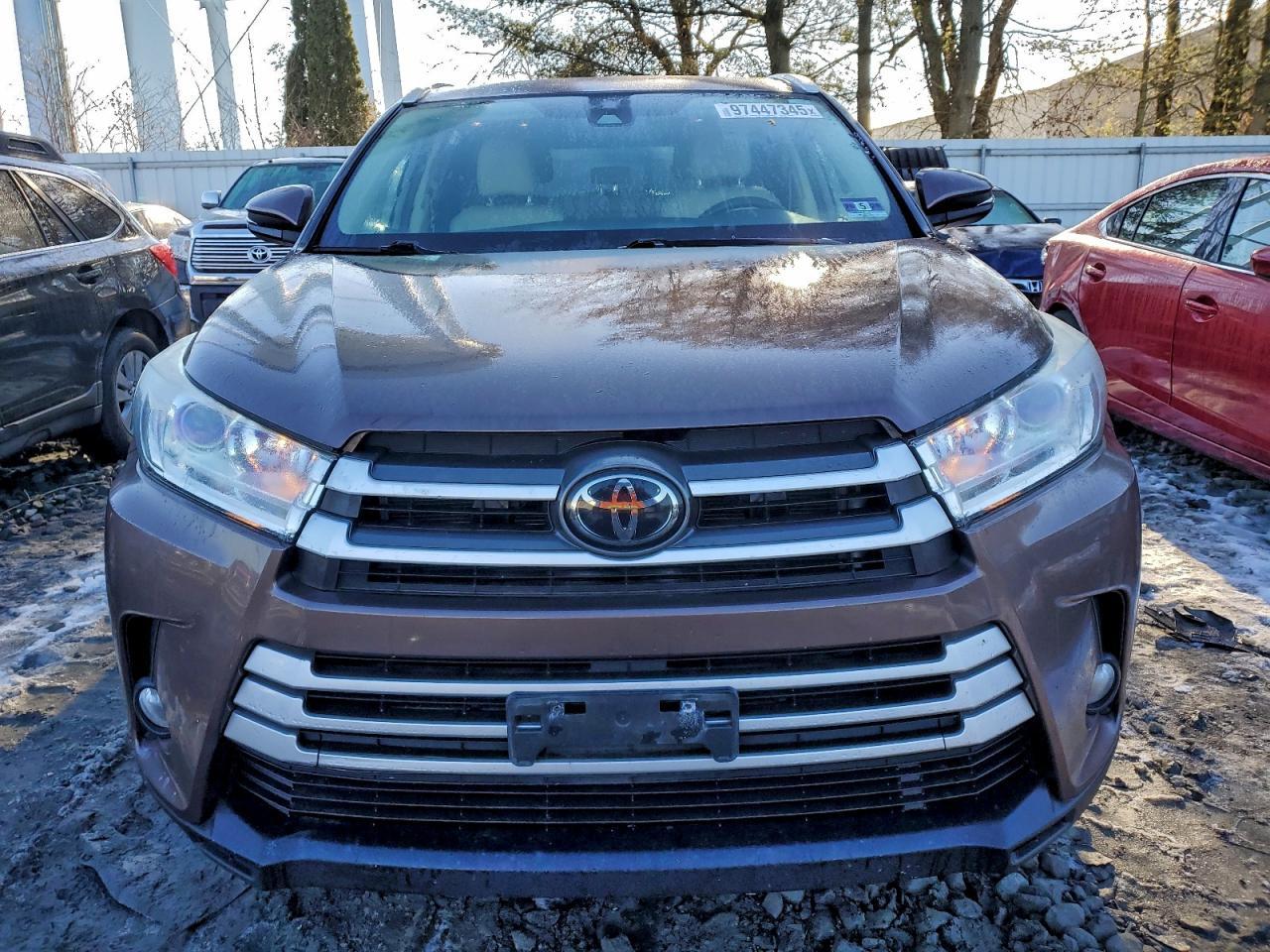 2019 TOYOTA HIGHLANDER