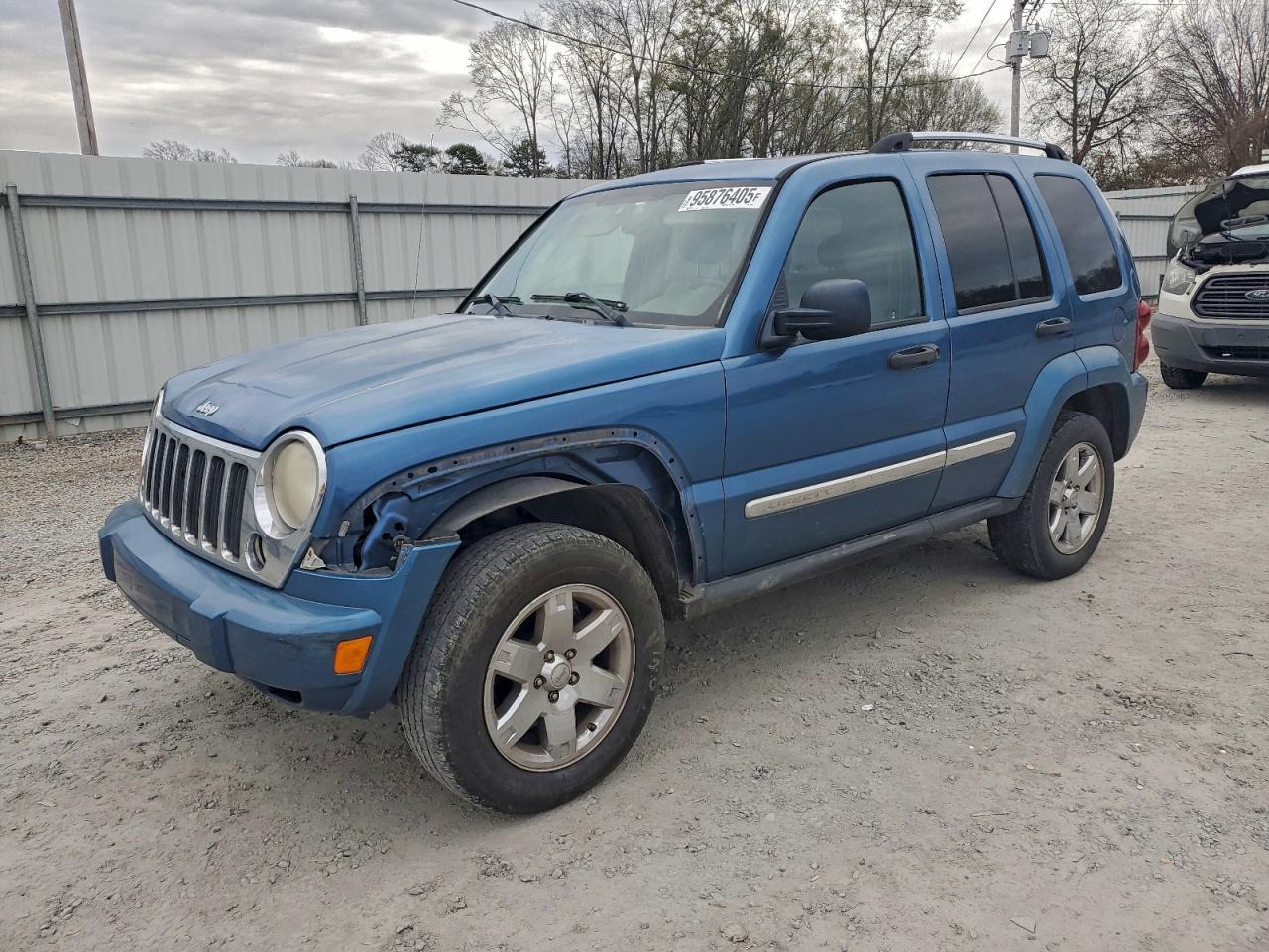 2005 JEEP Liberty