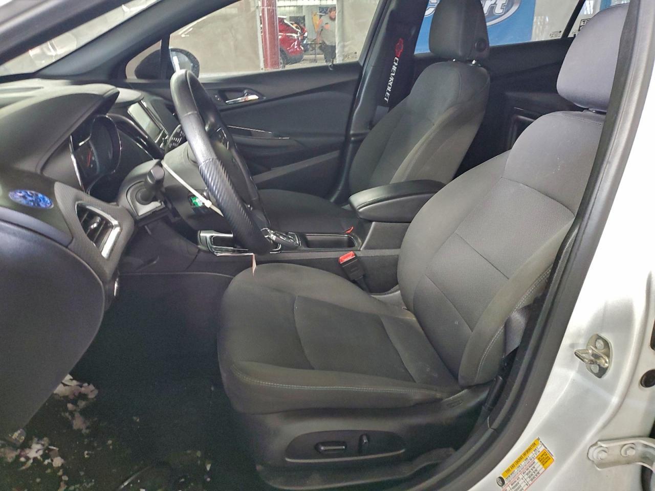2018 CHEVROLET CRUZE