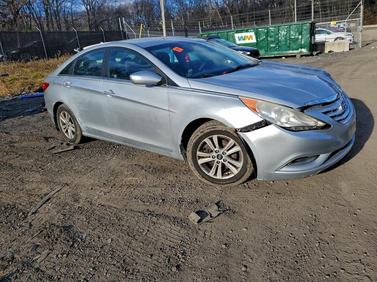 2011 HYUNDAI SONATA