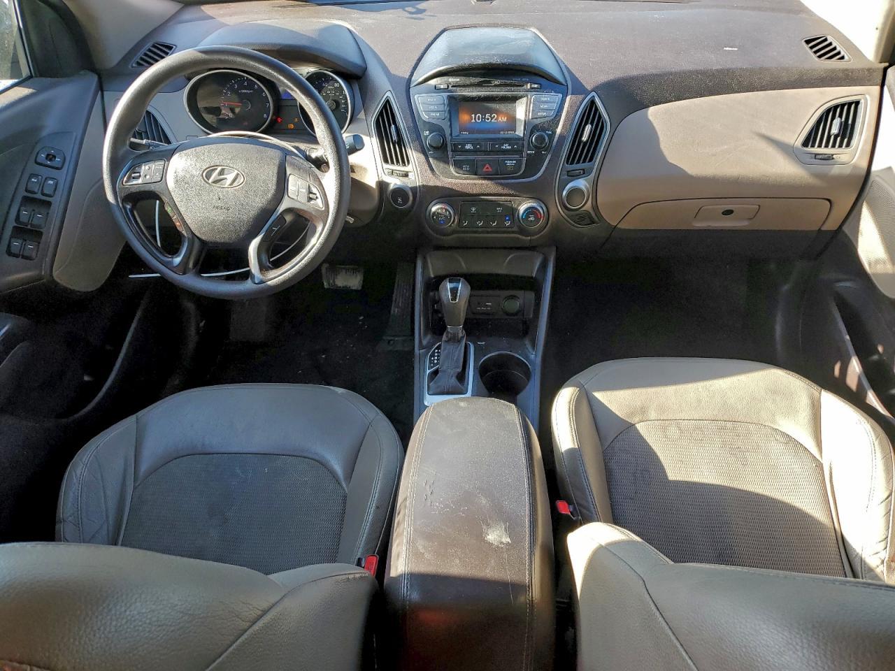 2015 HYUNDAI TUCSON