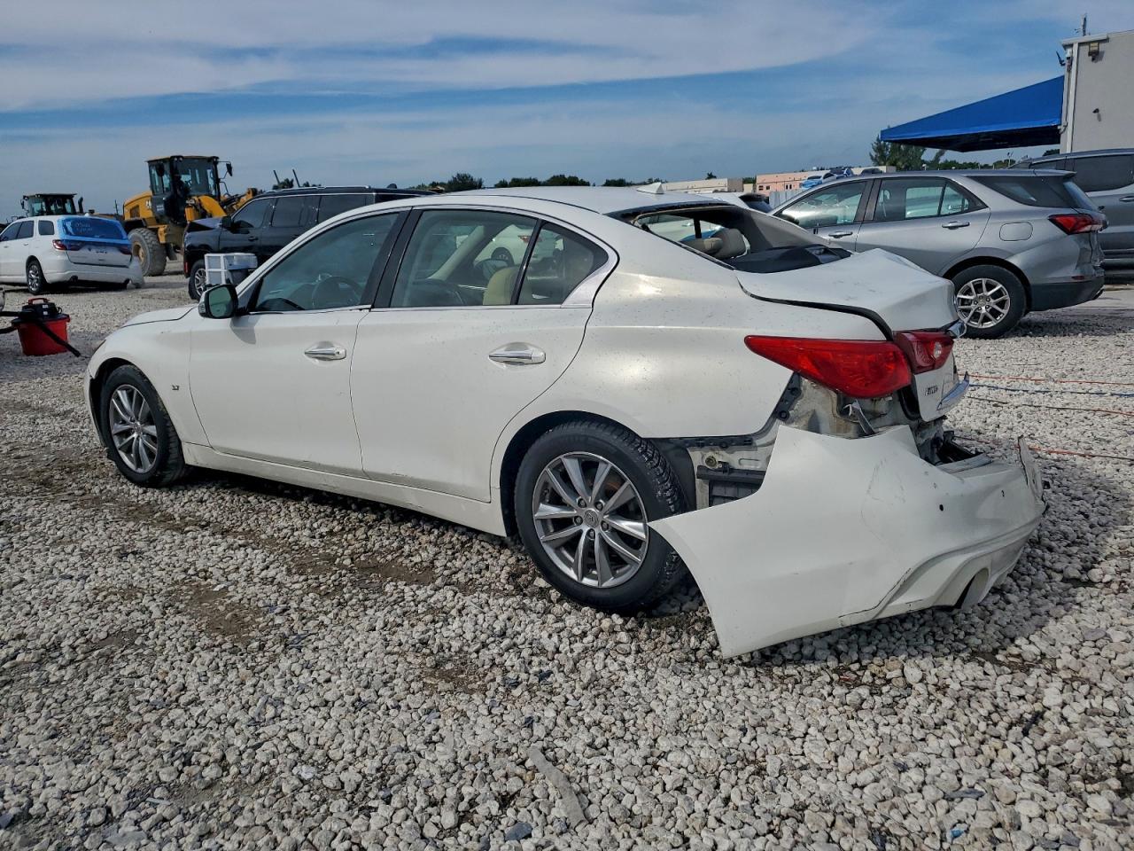 2014 INFINITI Q50