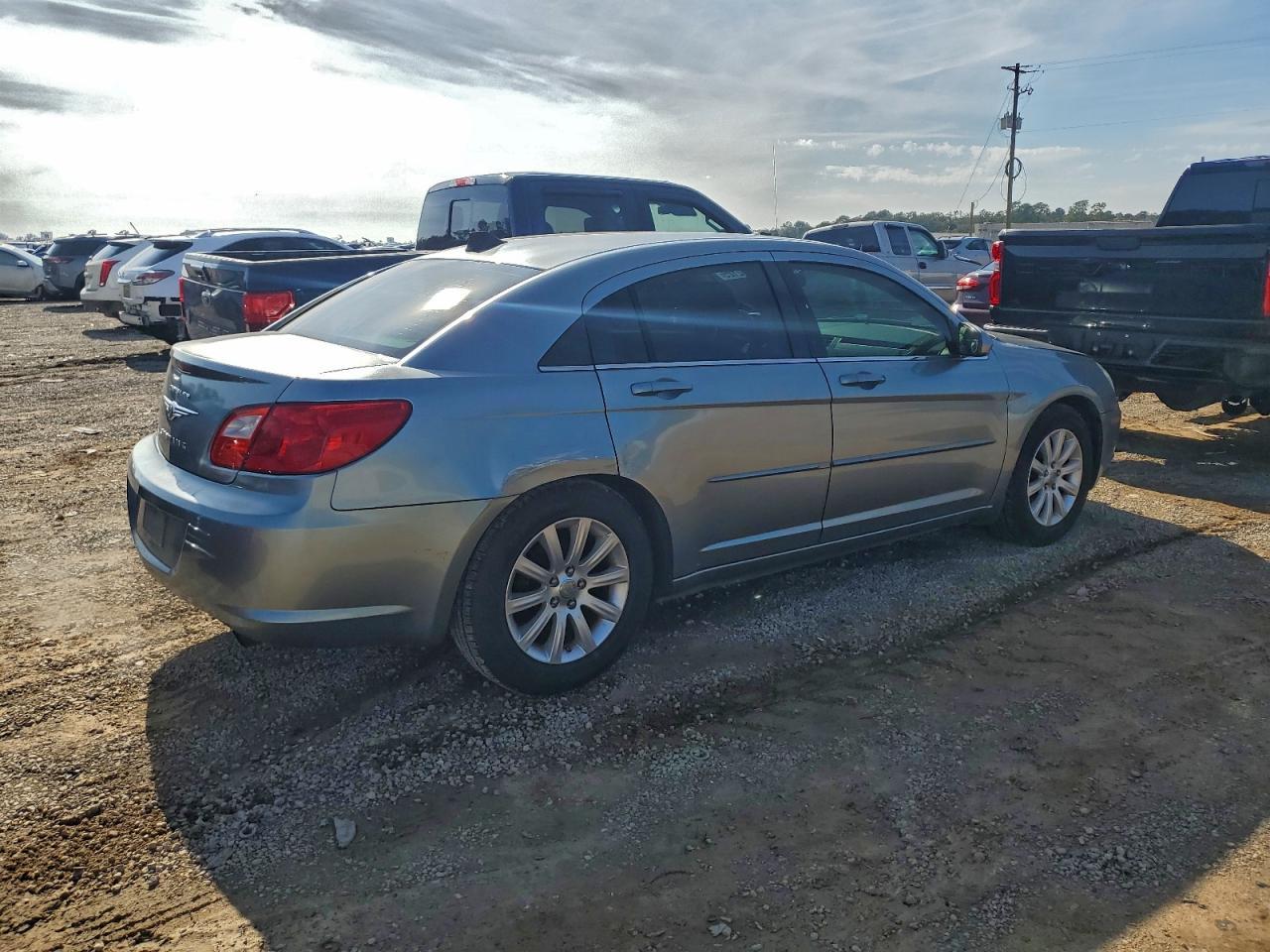 2010 CHRYSLER Sebring