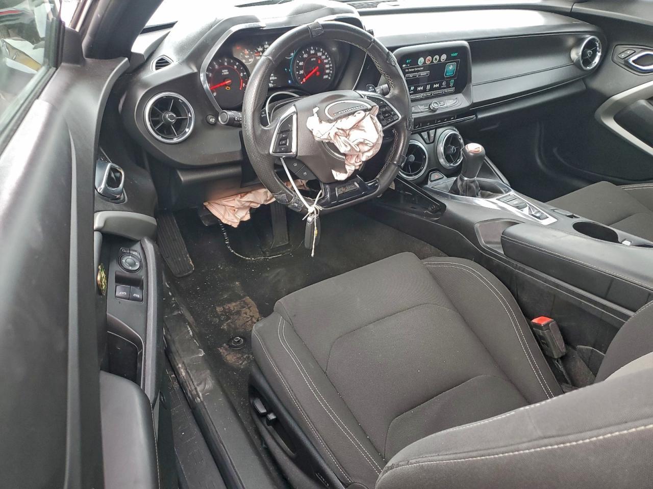 2017 CHEVROLET Camaro