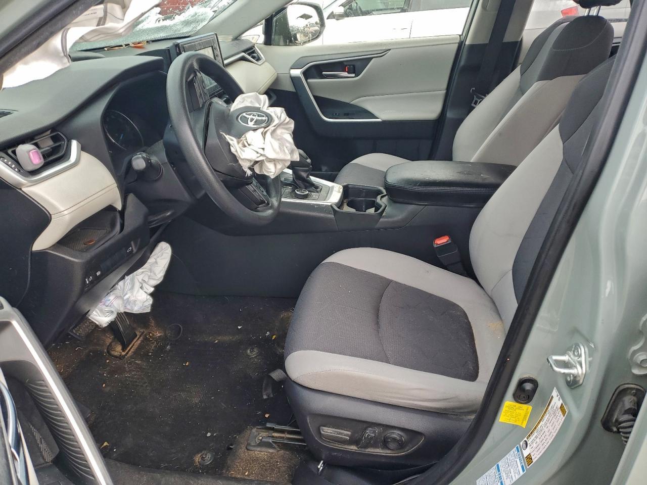 2019 TOYOTA RAV4