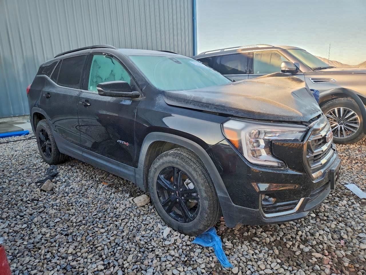 2023 GMC Terrain