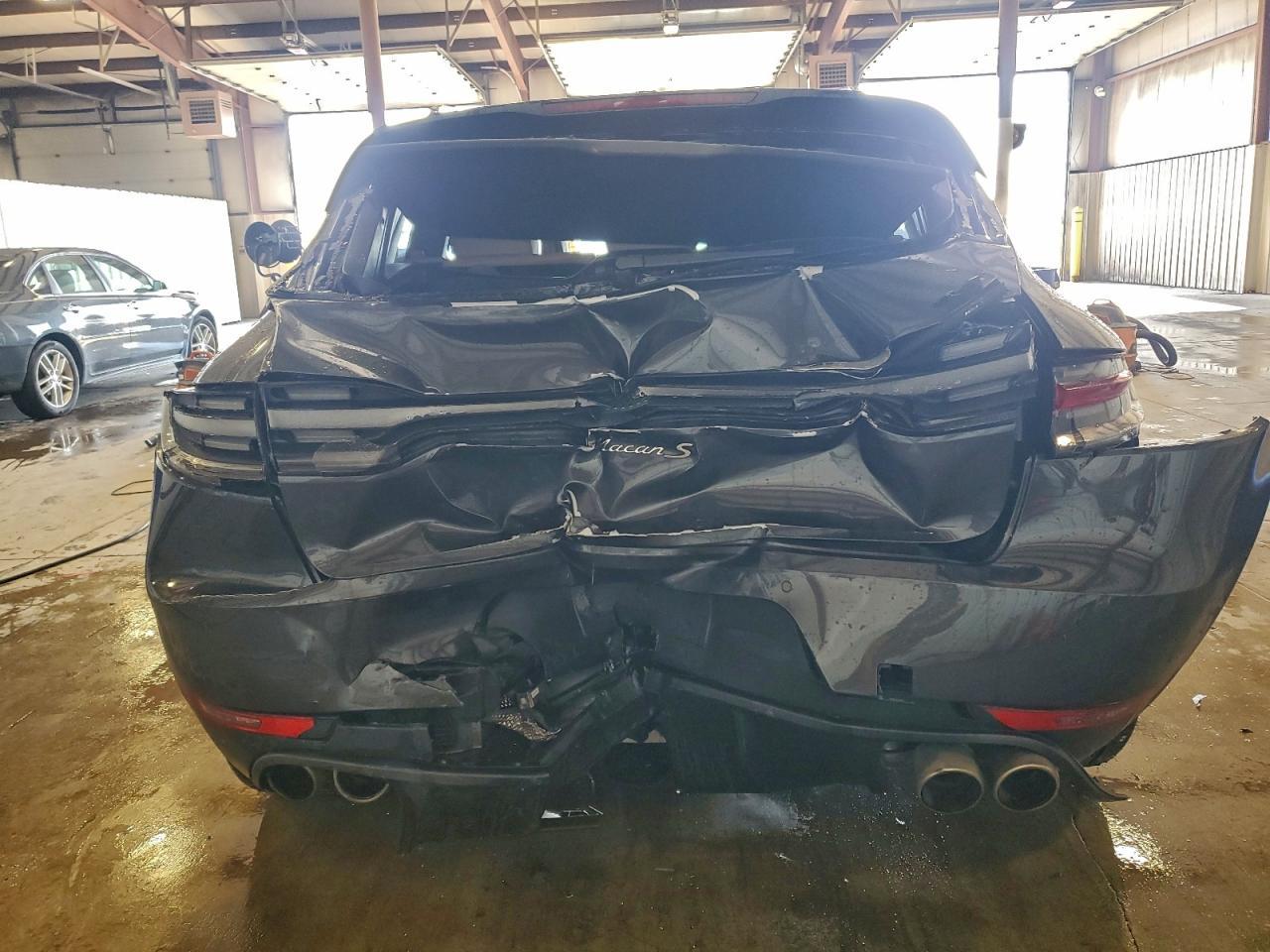 2021 PORSCHE Macan
