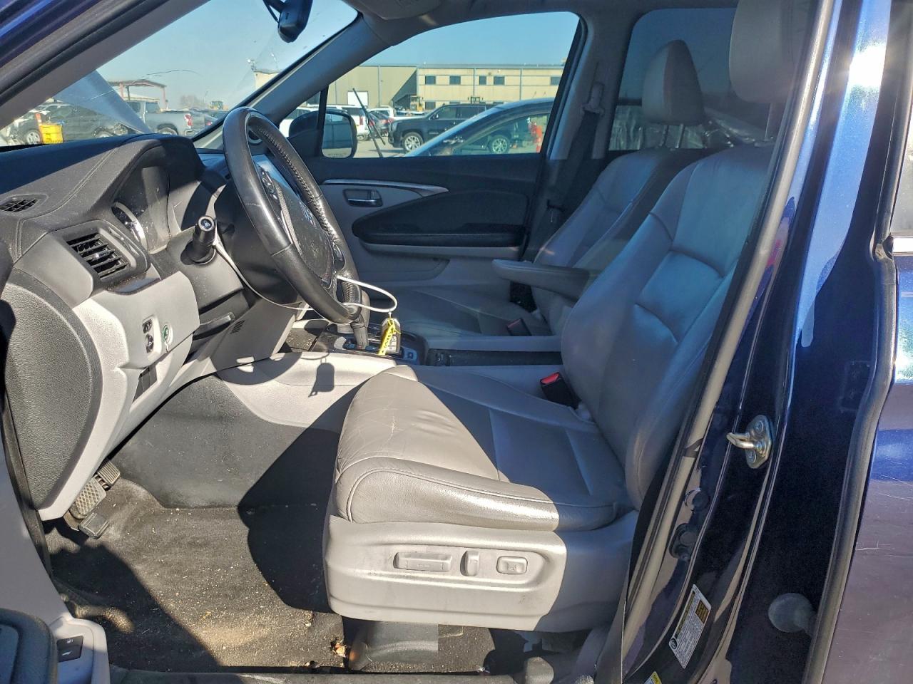 2016 HONDA PILOT