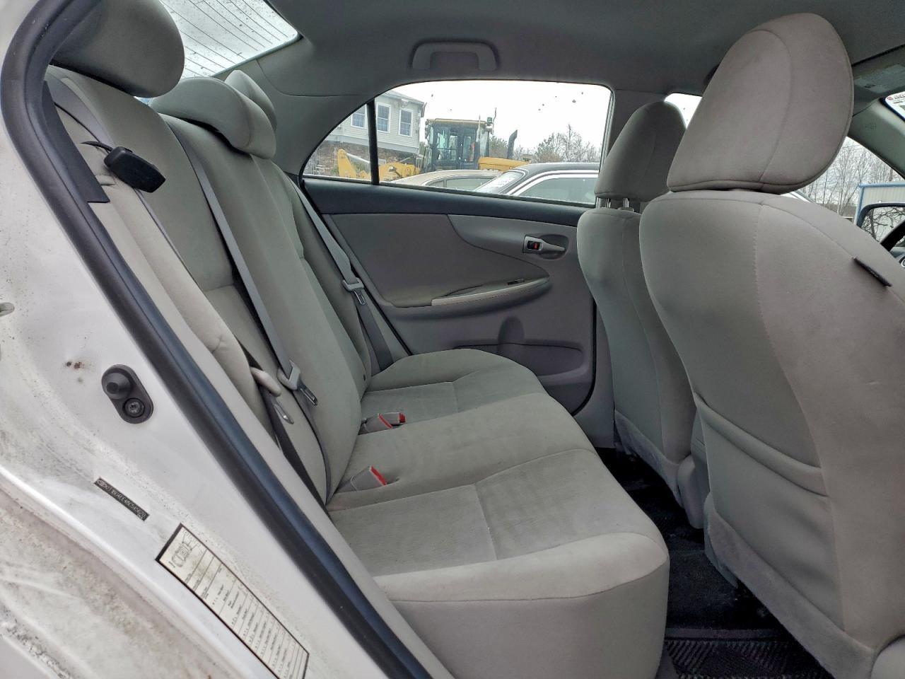2011 TOYOTA COROLLA