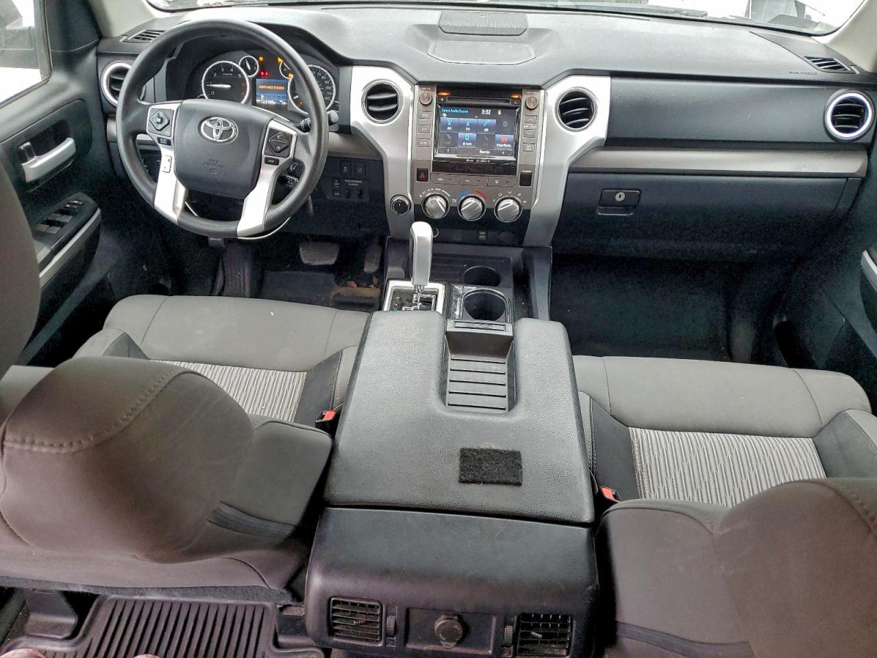 2017 TOYOTA TUNDRA