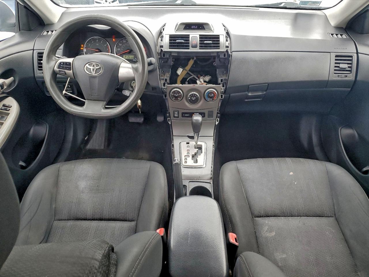 2013 TOYOTA COROLLA