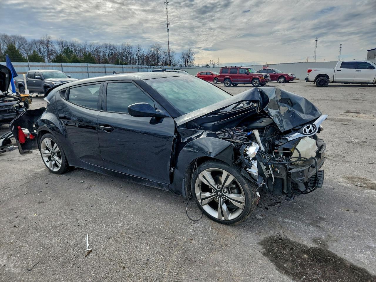 2013 HYUNDAI VELOSTER