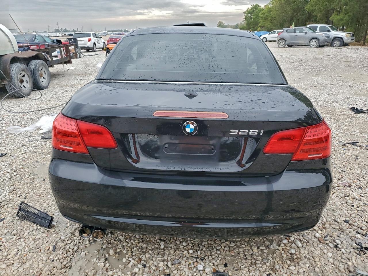 2012 BMW 3 SERIES