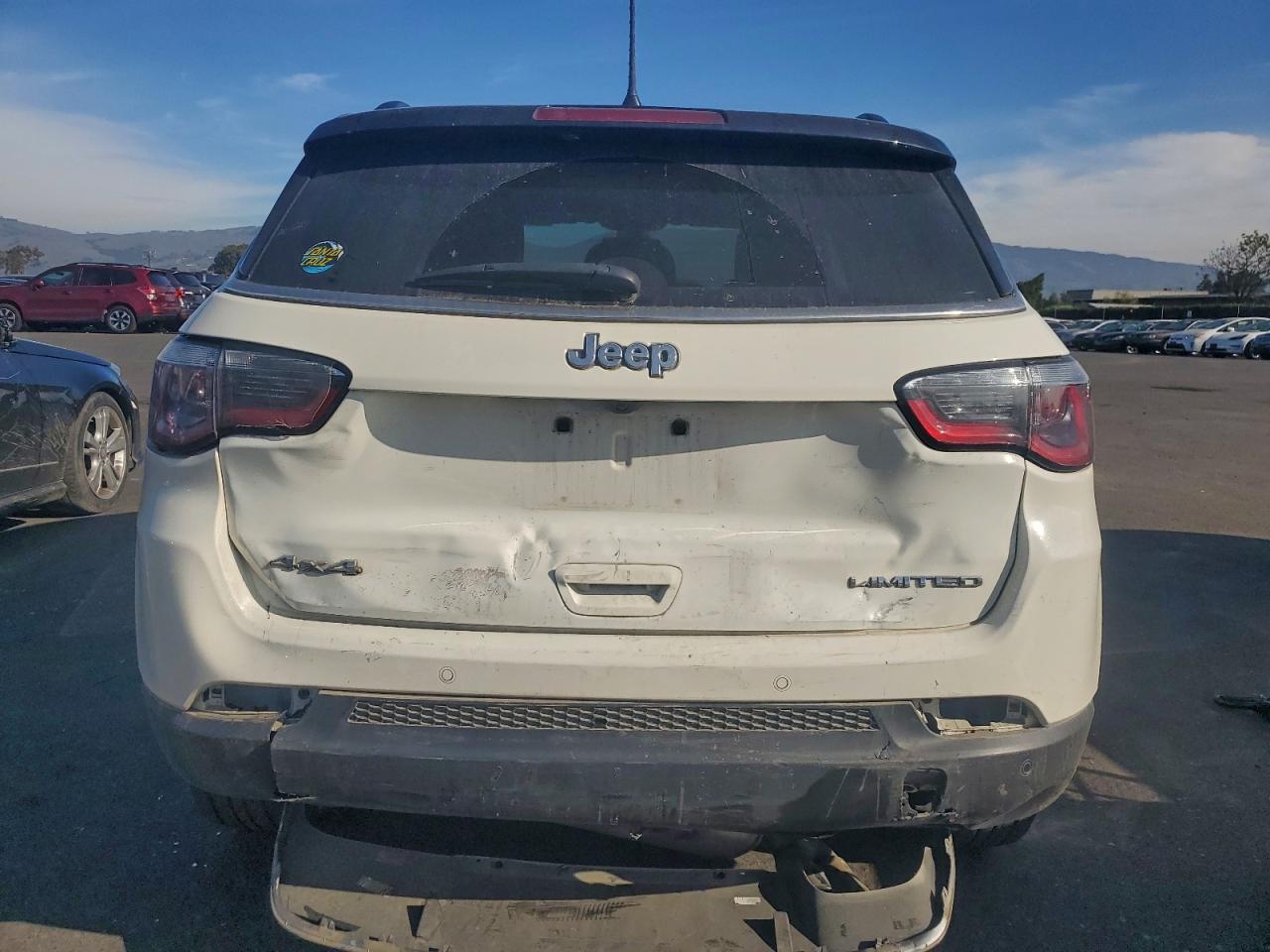 2020 JEEP Compass