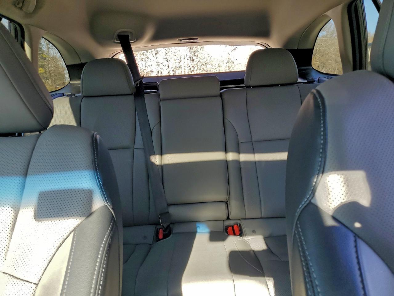 2022 SUBARU Outback