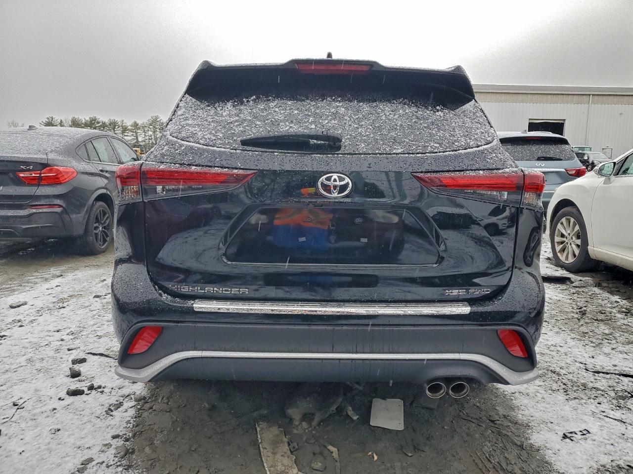 2024 TOYOTA HIGHLANDER