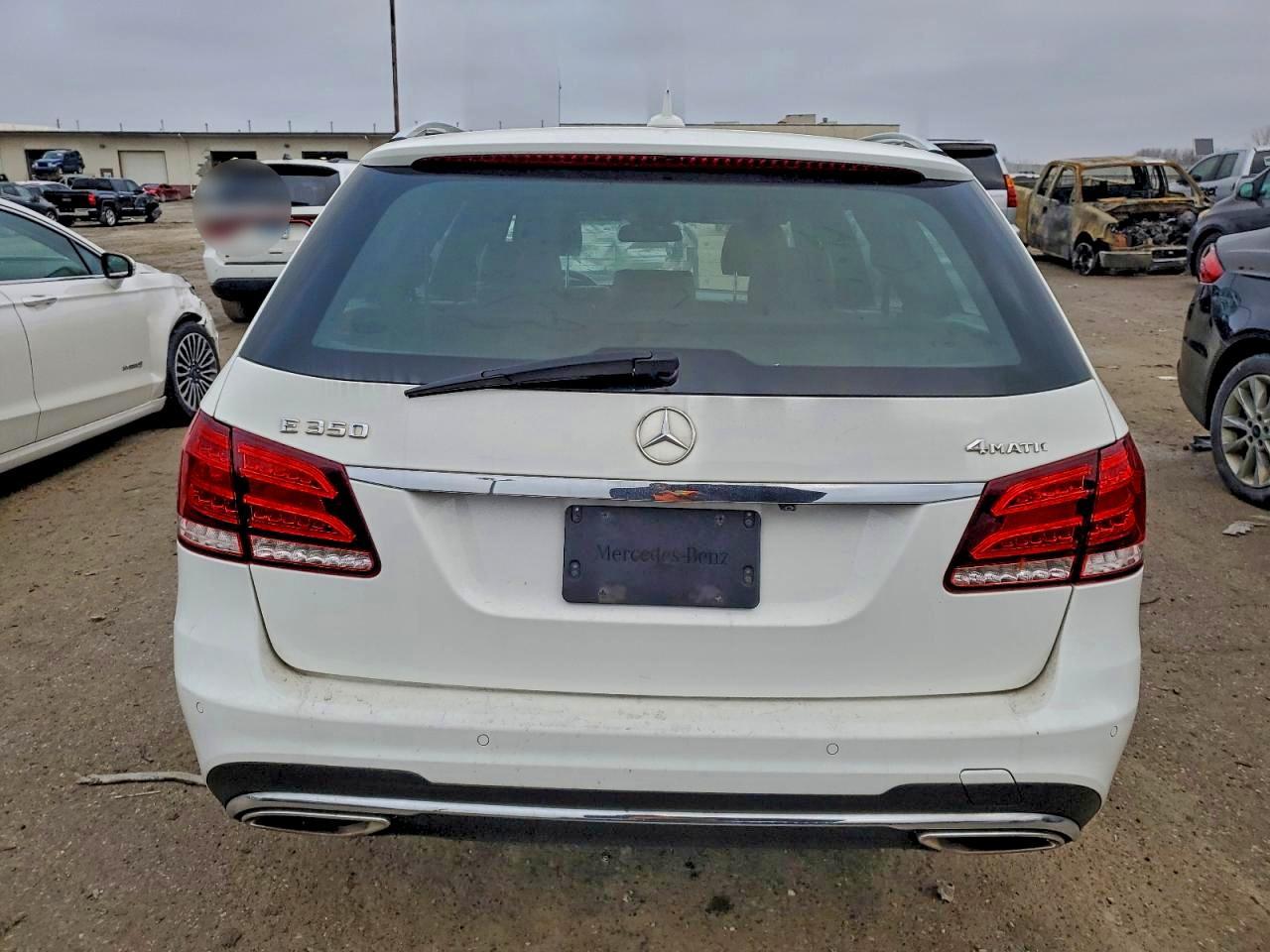 2016 MERCEDES-BENZ E-Class