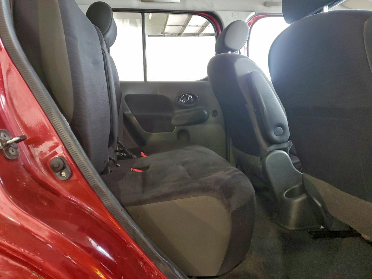 2014 NISSAN CUBE