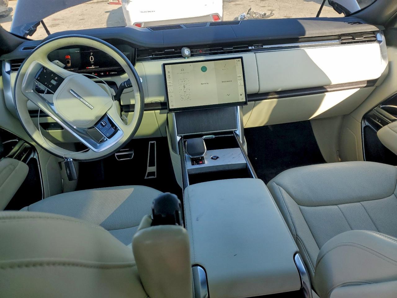 2024 LAND ROVER RANGE ROVER