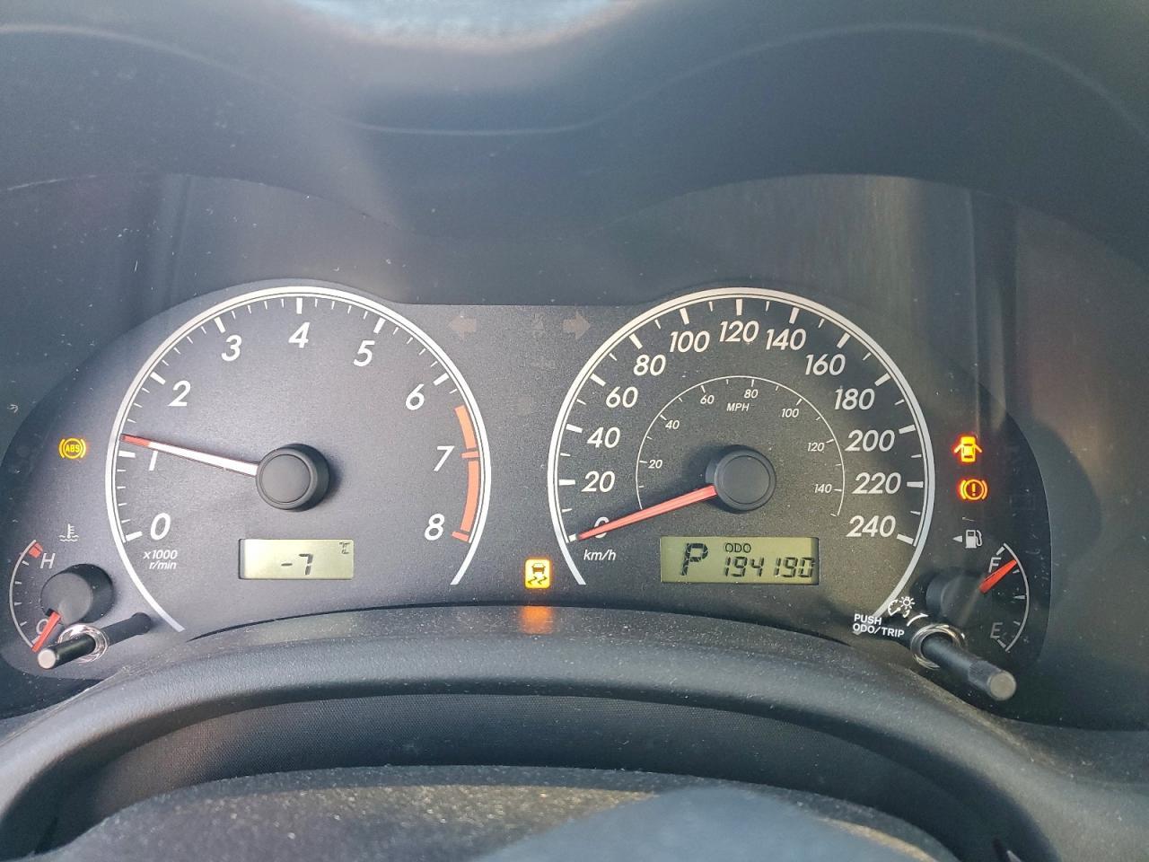 2013 TOYOTA COROLLA