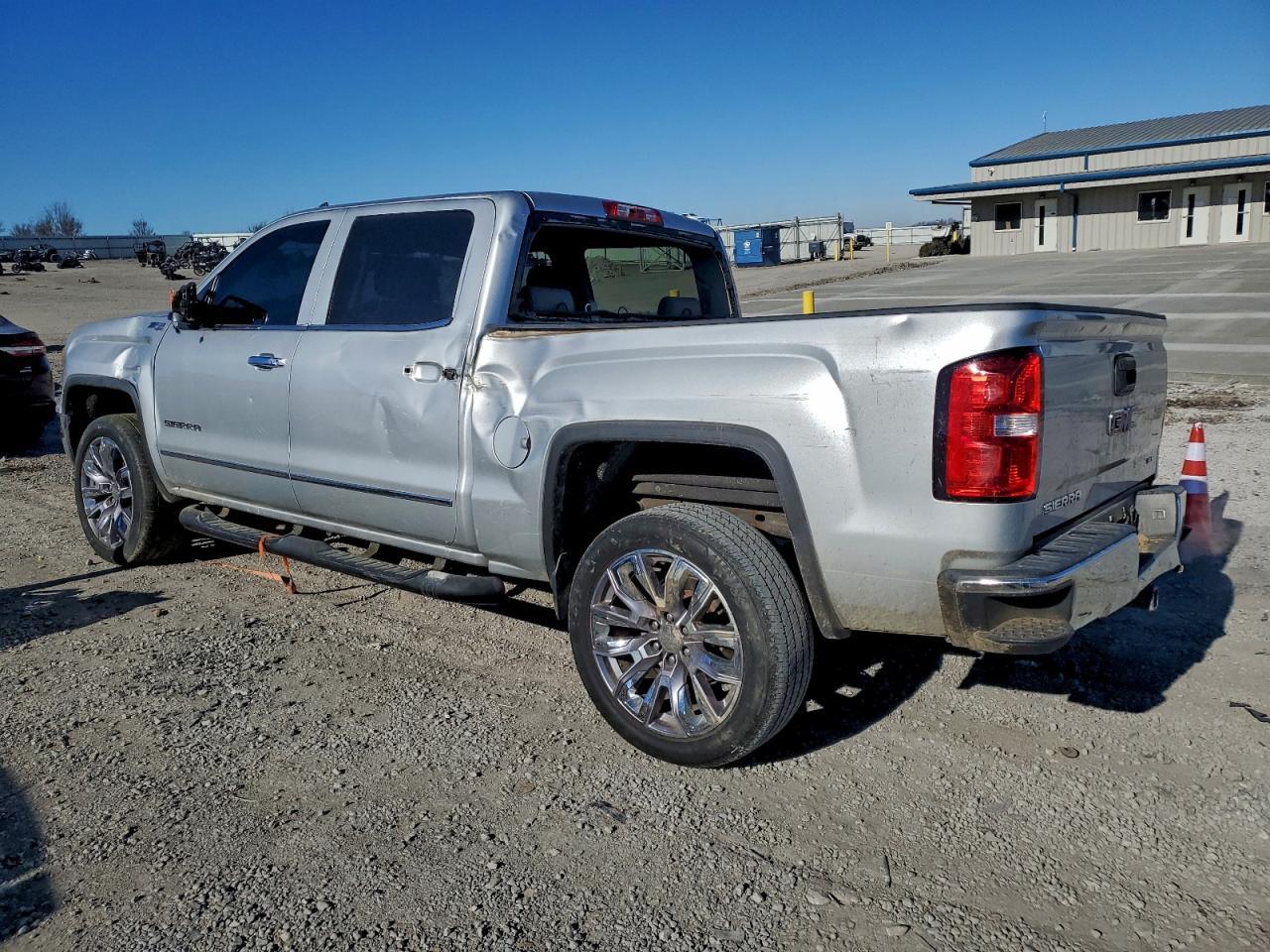 2015 GMC Sierra