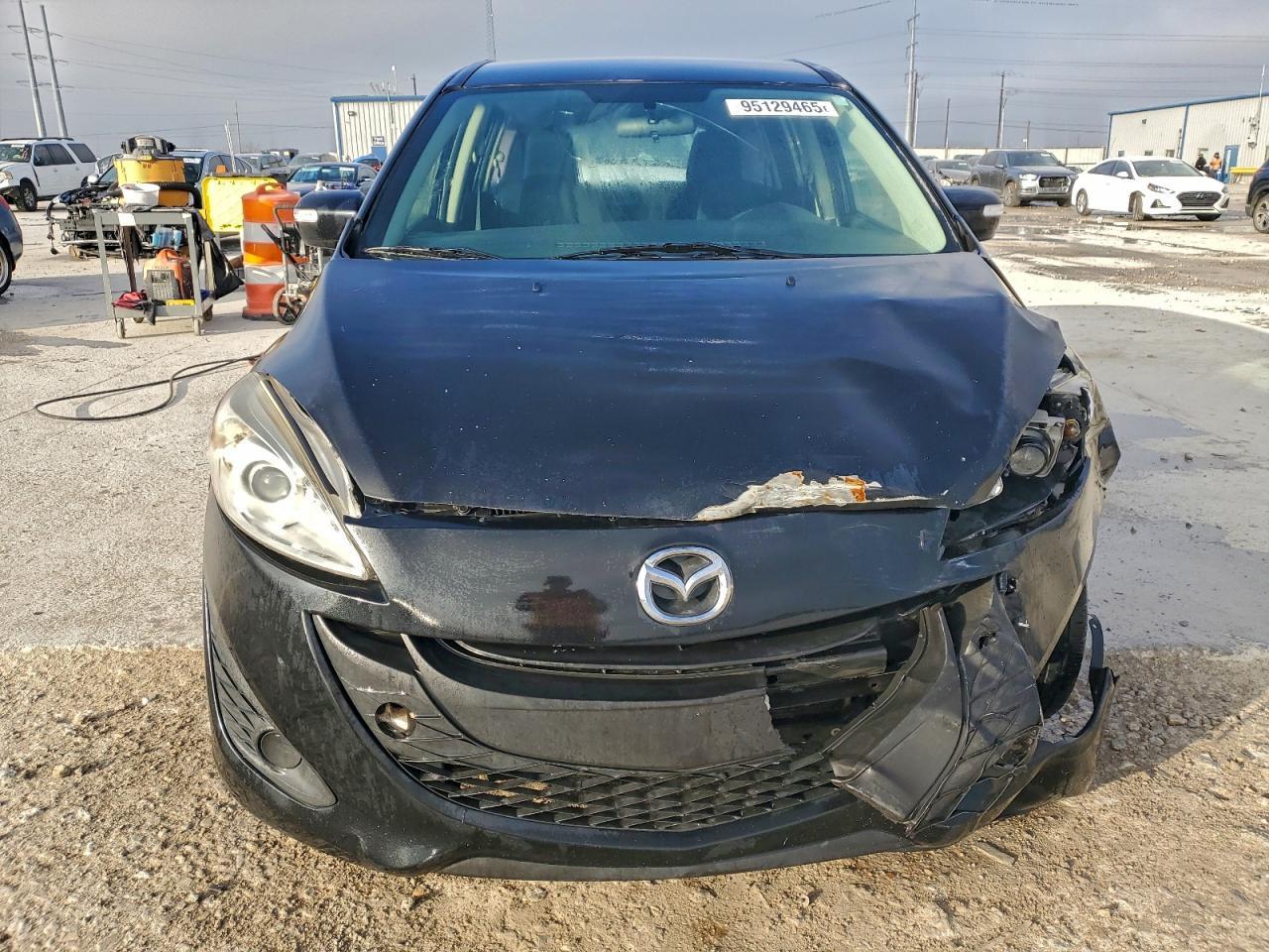 2013 MAZDA 5