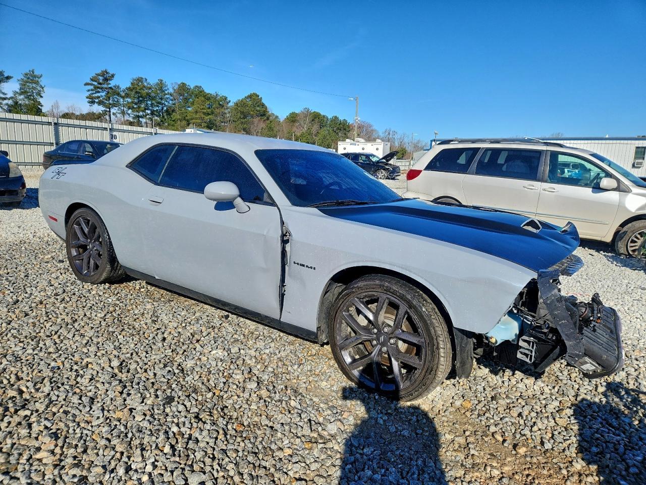 2022 DODGE Challenger