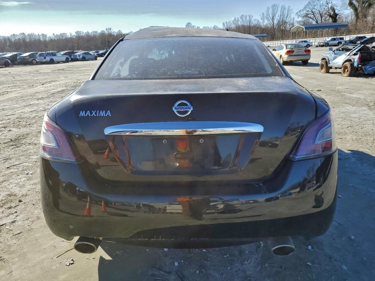 2012 NISSAN