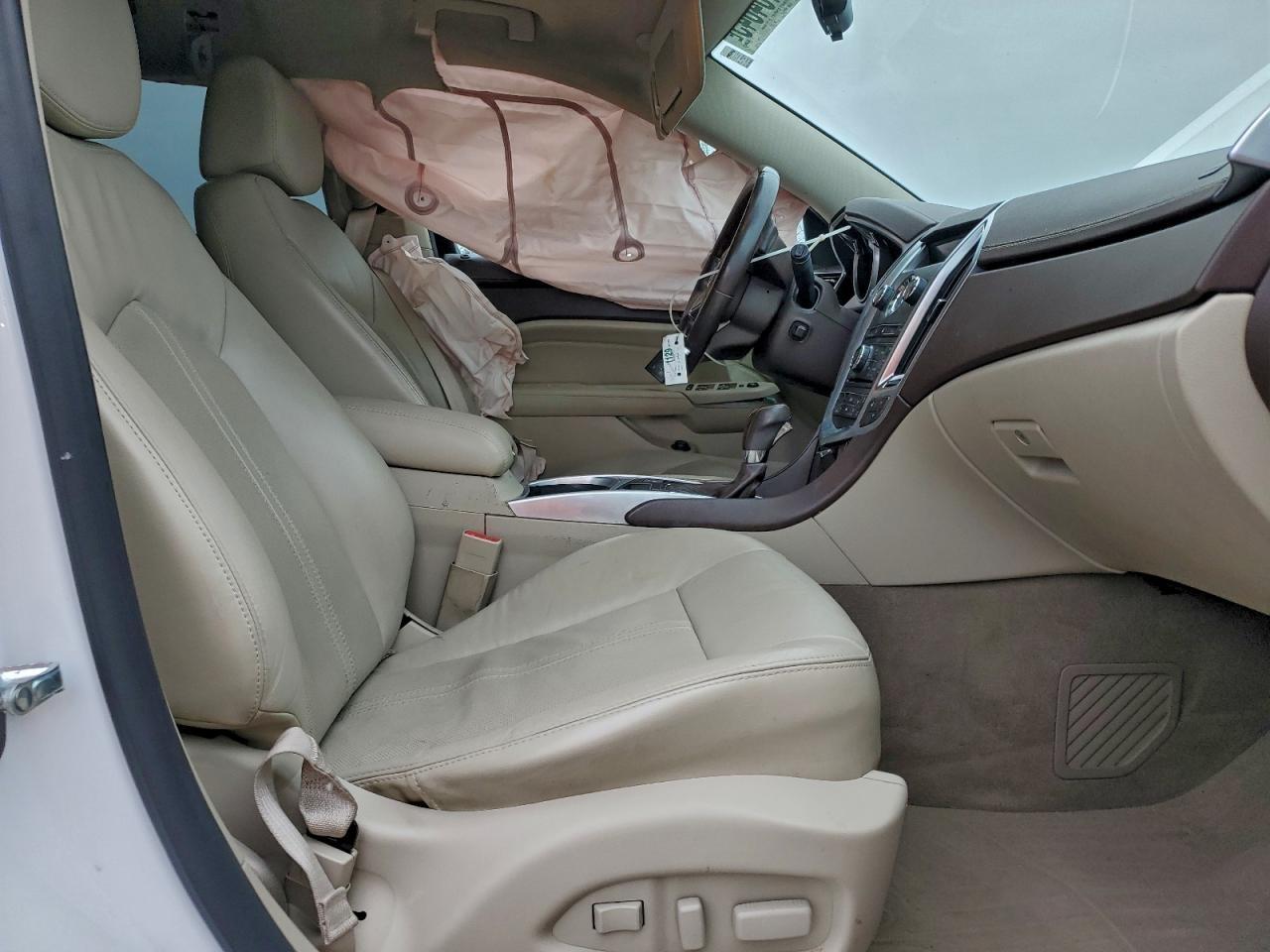 2011 CADILLAC SRX