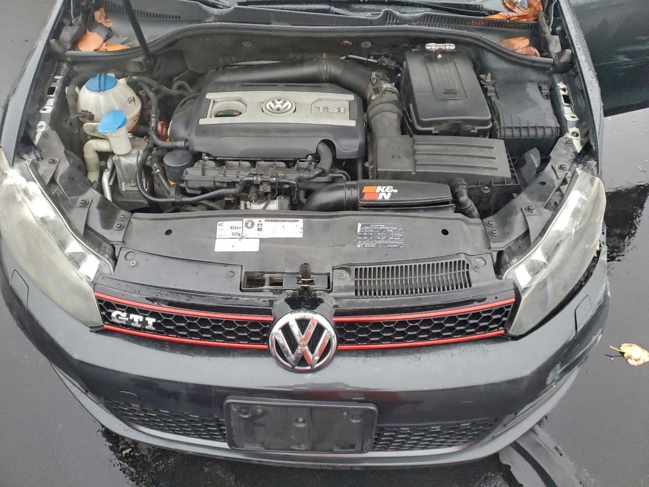 2011 VOLKSWAGEN GTI