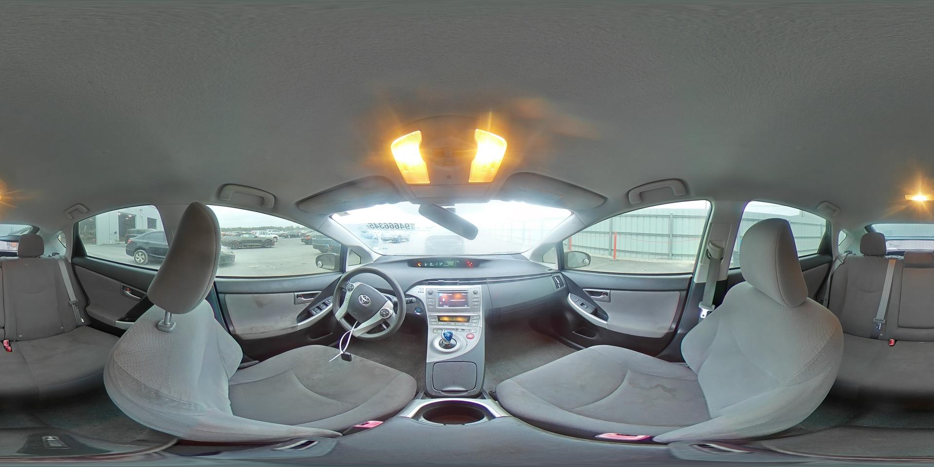2012 TOYOTA PRIUS