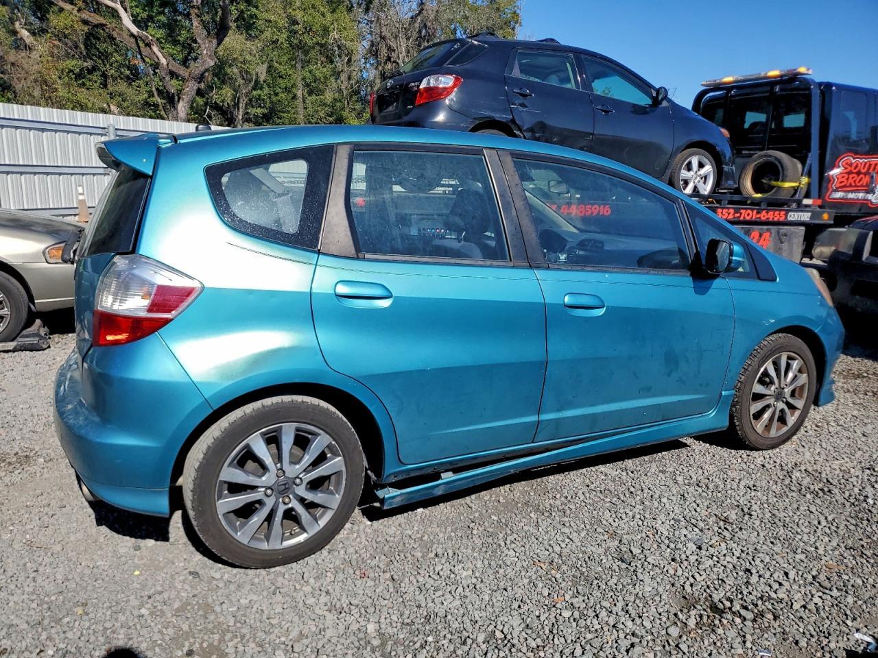 2012 HONDA FIT