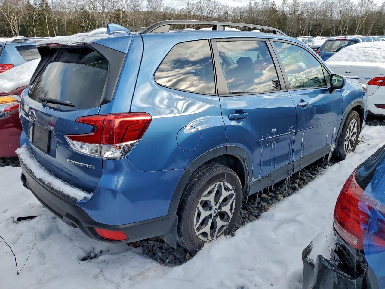 2021 SUBARU FORESTER