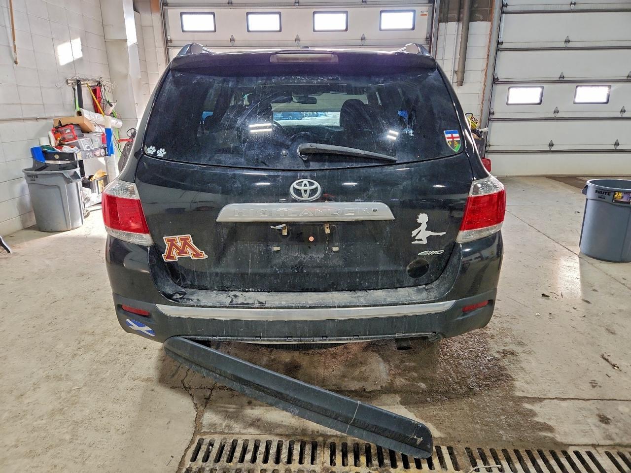2012 TOYOTA HIGHLANDER