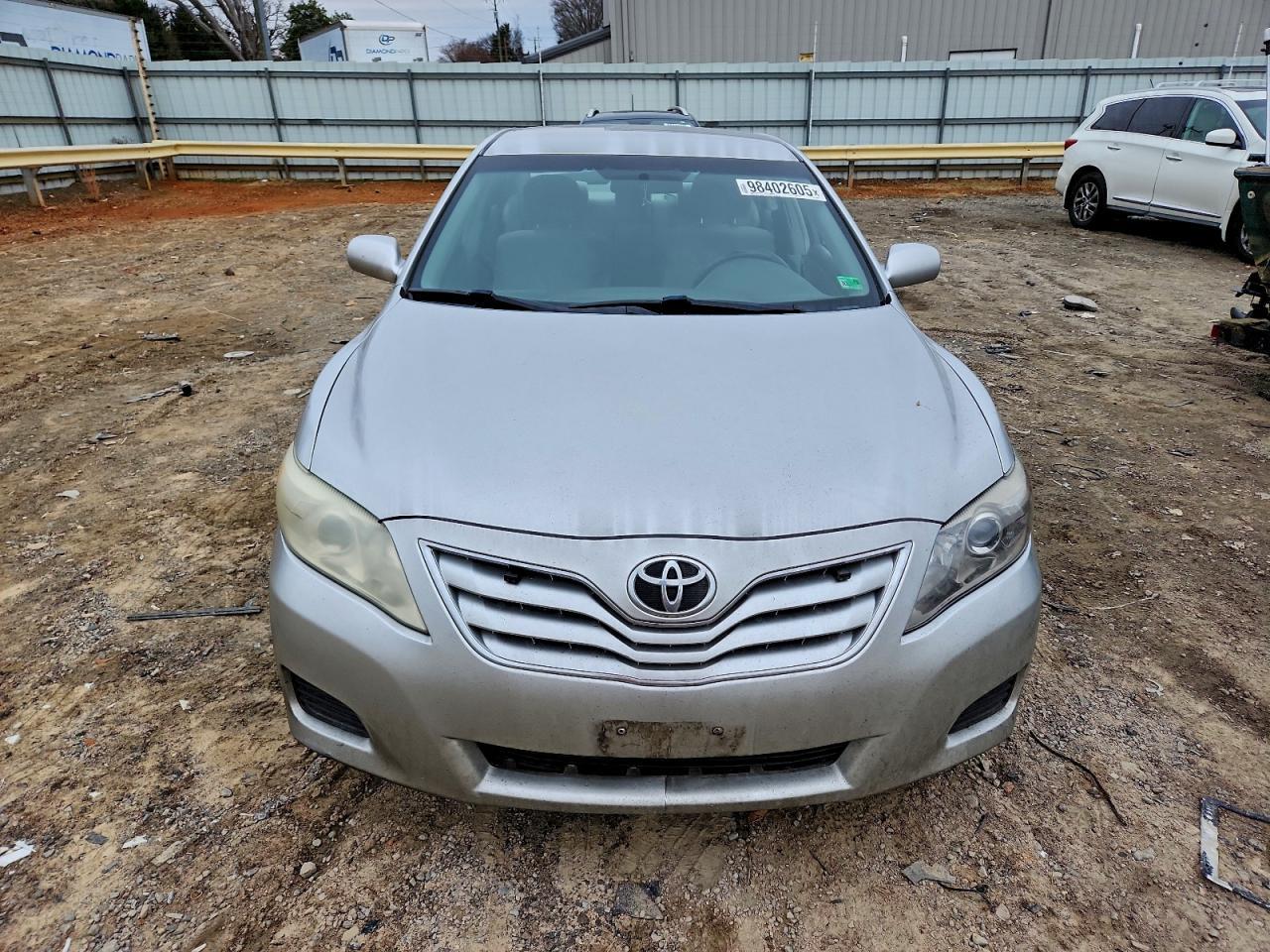 2011 TOYOTA CAMRY