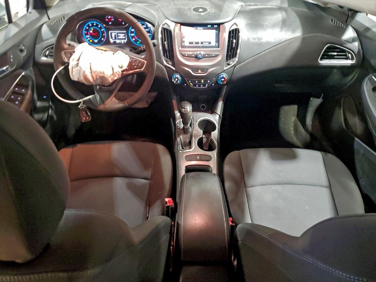 2016 CHEVROLET CRUZE