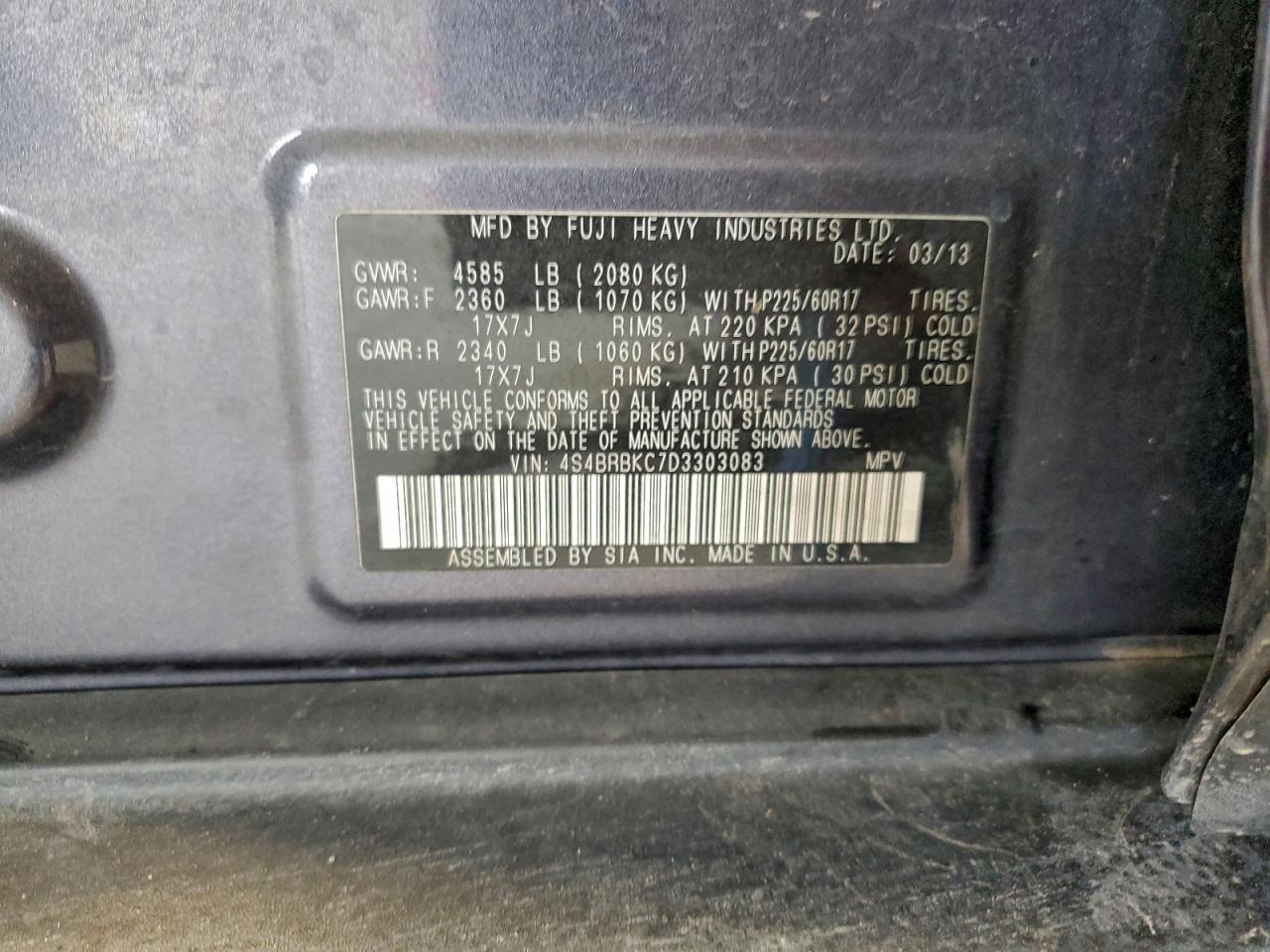 2013 SUBARU Outback