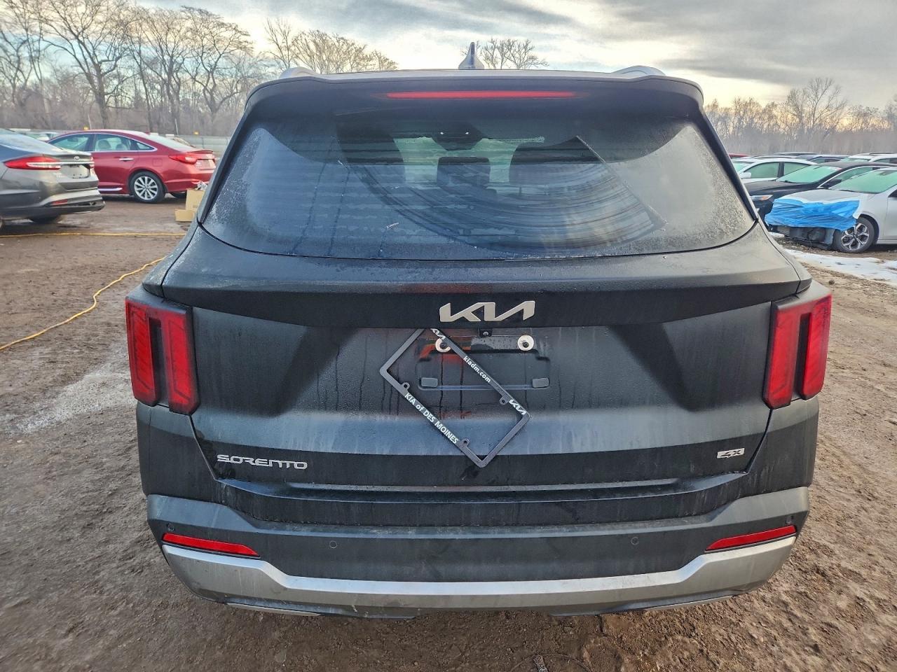 2025 KIA SORENTO