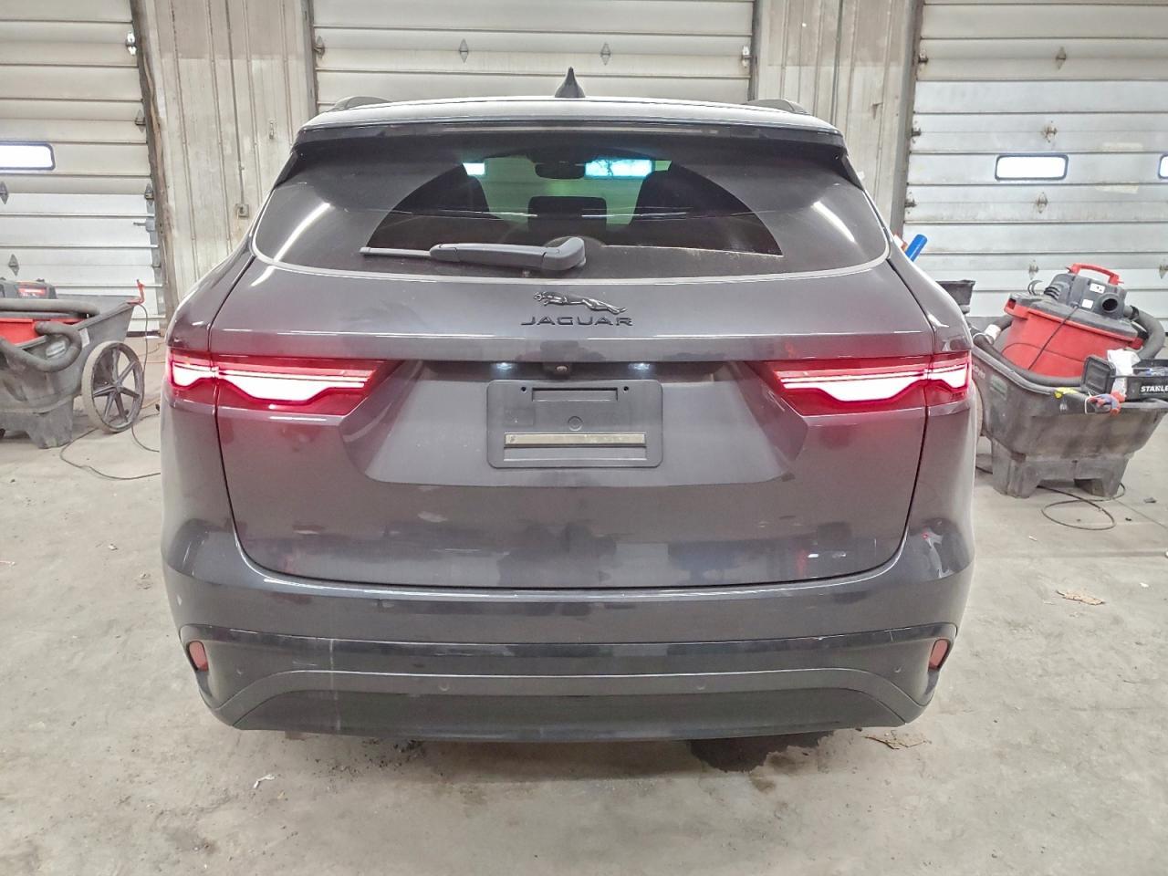 2024 JAGUAR F-Pace