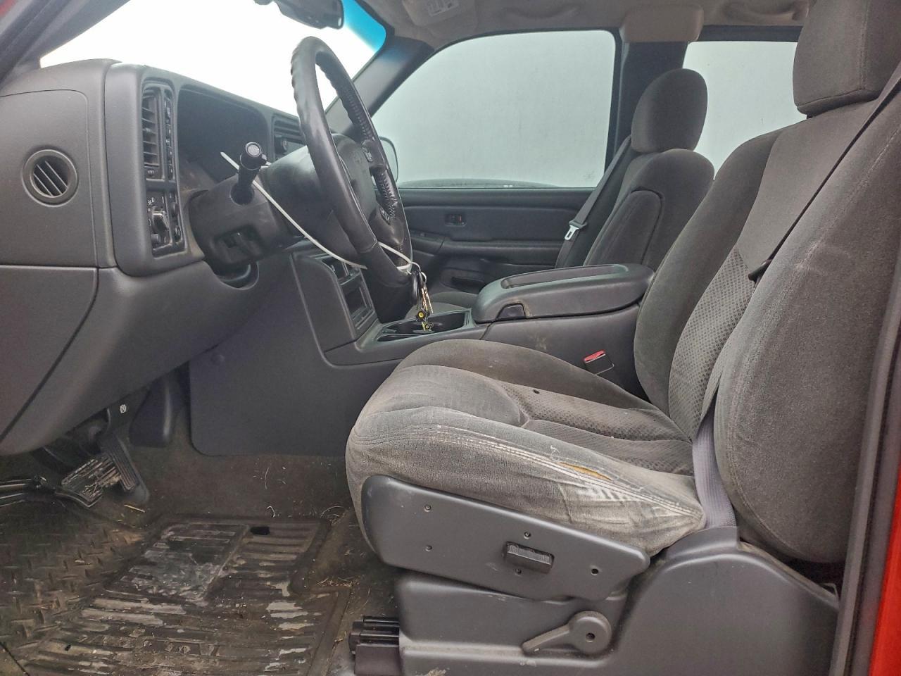 2004 CHEVROLET Silverado