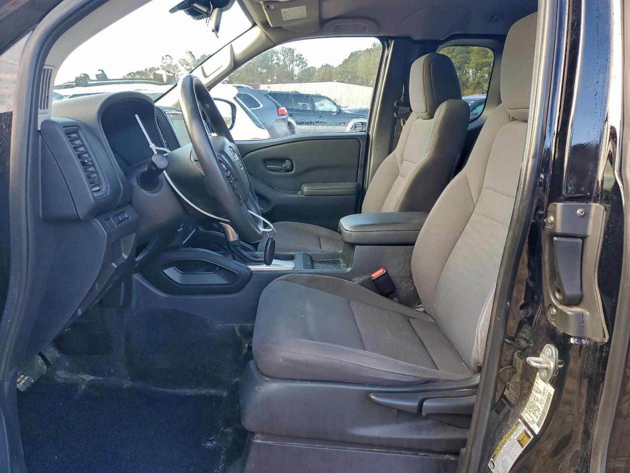 2022 NISSAN Frontier