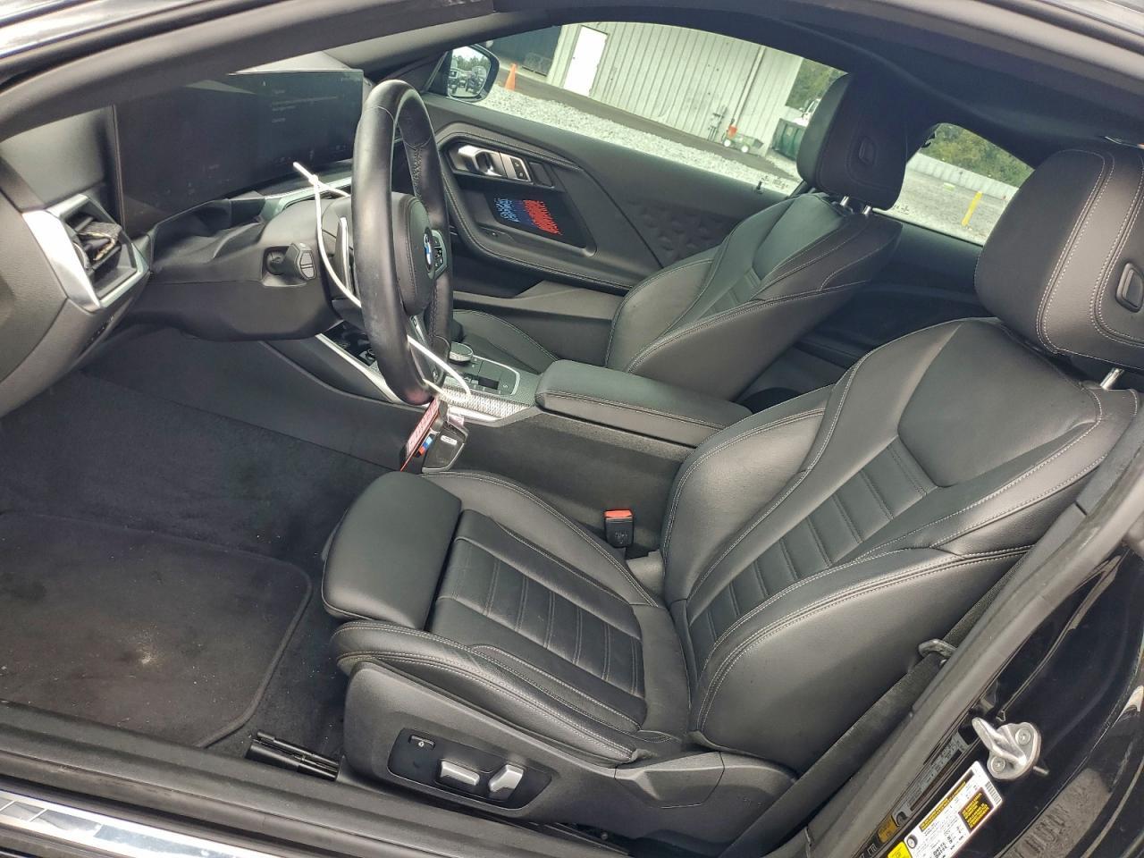2023 BMW M240i