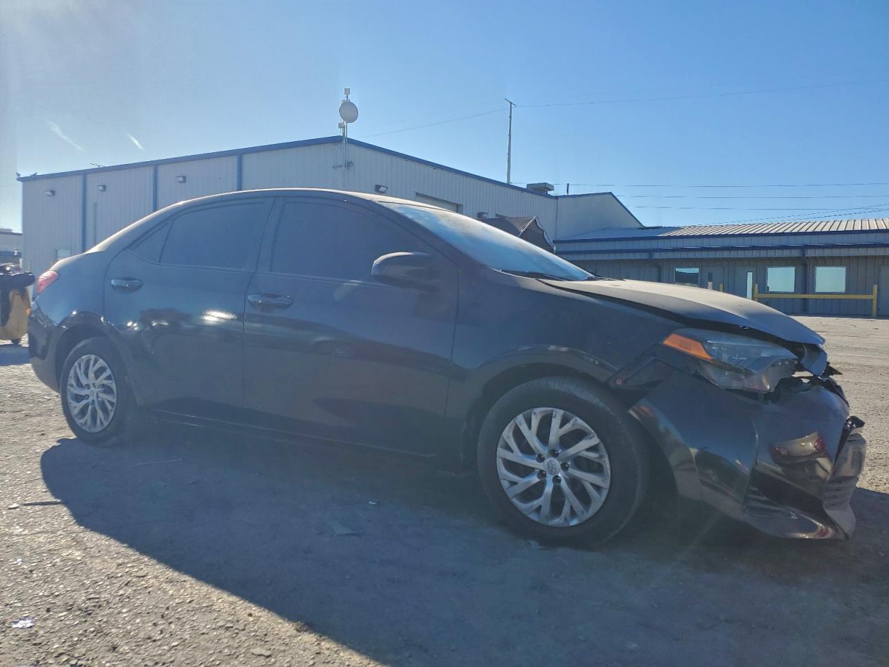 2018 TOYOTA COROLLA