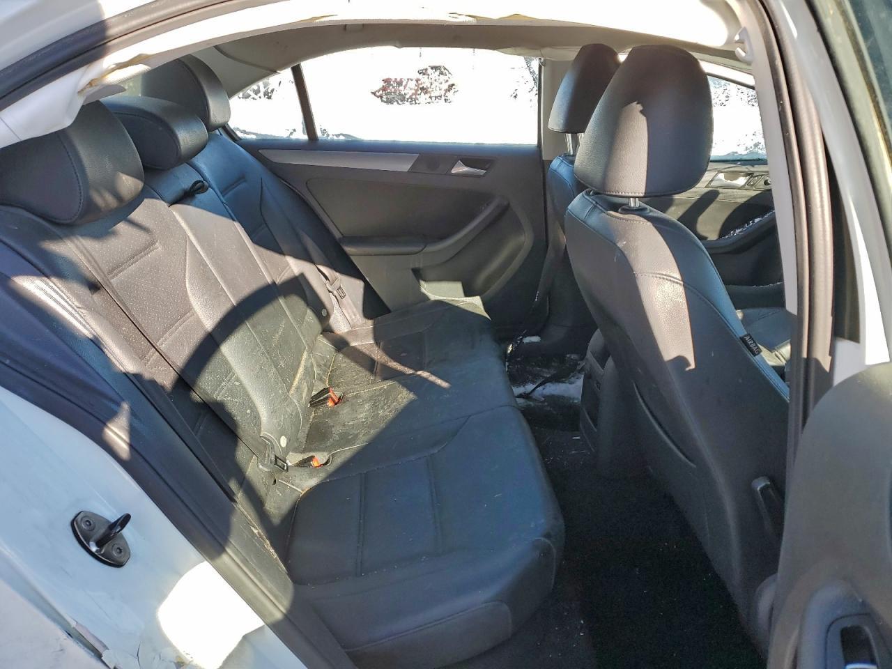 2014 VOLKSWAGEN JETTA
