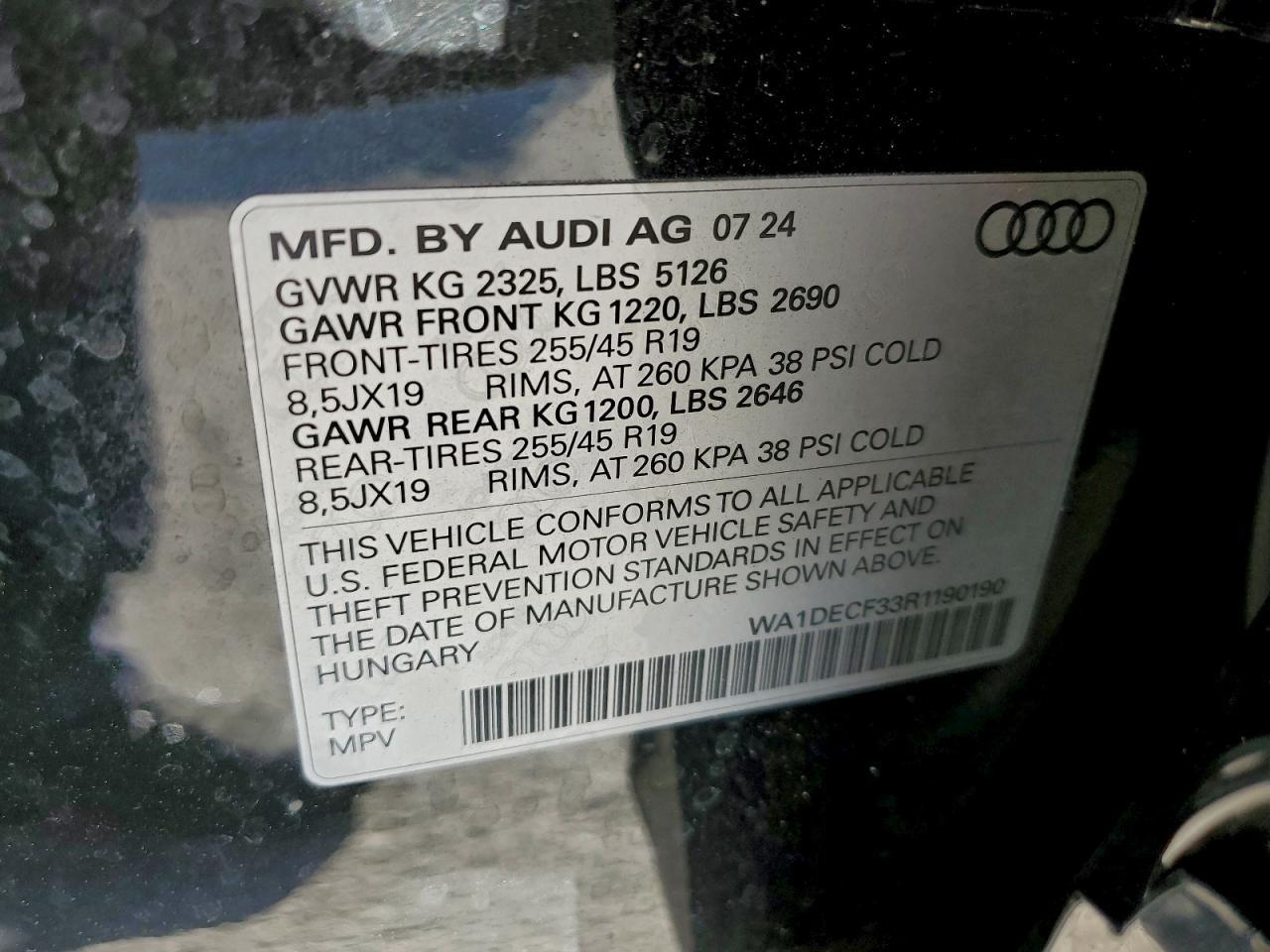 2024 AUDI Q3