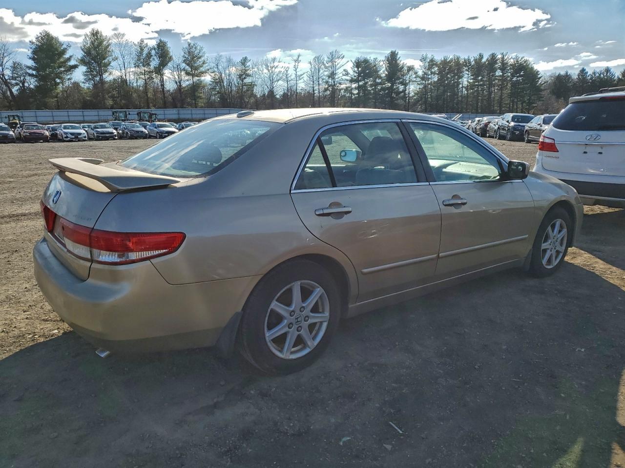 2004 HONDA ACCORD
